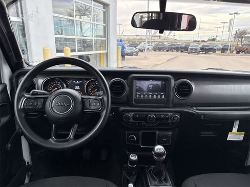 Used 2023 Jeep Gladiator Sport w/ Trailer Tow Package image 14