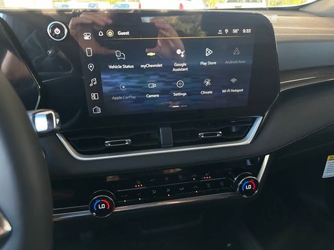 New 2026 Chevrolet Equinox LT w/ Convenience Package II image 24