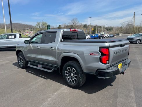 Used 2024 Chevrolet Colorado Z71 w/ Z71 Convenience Package 2 image 4