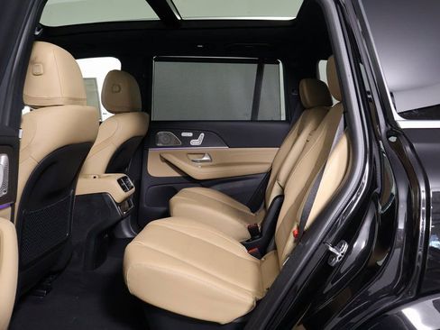 New 2026 Mercedes-Benz GLS 450 4MATIC image 6