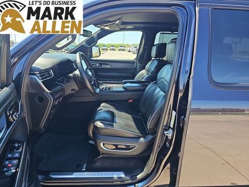 Used 2024 Jeep Grand Wagoneer L Series II w/ Quick Order Packagew 28T AWD/4WD image 20