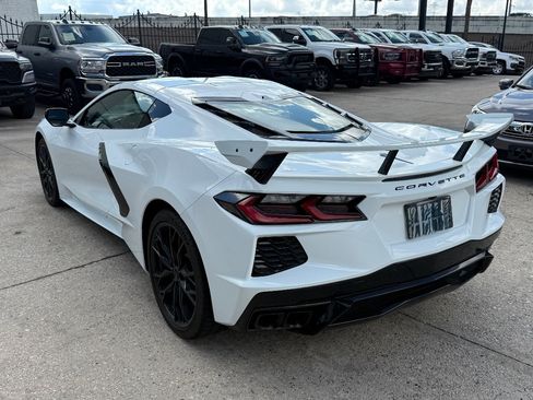 Used 2025 Chevrolet Corvette Stingray Premium Cpe w/ Stealth Interior Trim Package RWD image 6