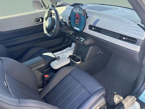 Used 2025 MINI Cooper S image 16