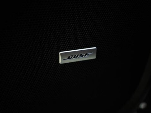Used 2020 Chevrolet Traverse Premier w/ Redline Edition AWD/4WD image 18
