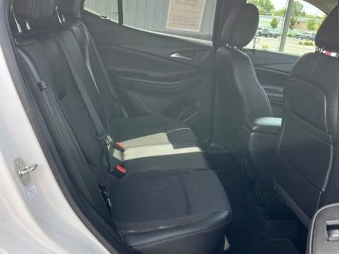 Used 2020 Buick Encore GX Preferred w/ Cold Weather Comfort Package FWD image 30