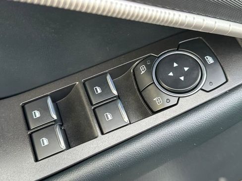 Certified 2025 Ford Explorer ST-Line w/ ST-Line Street Pack image 27