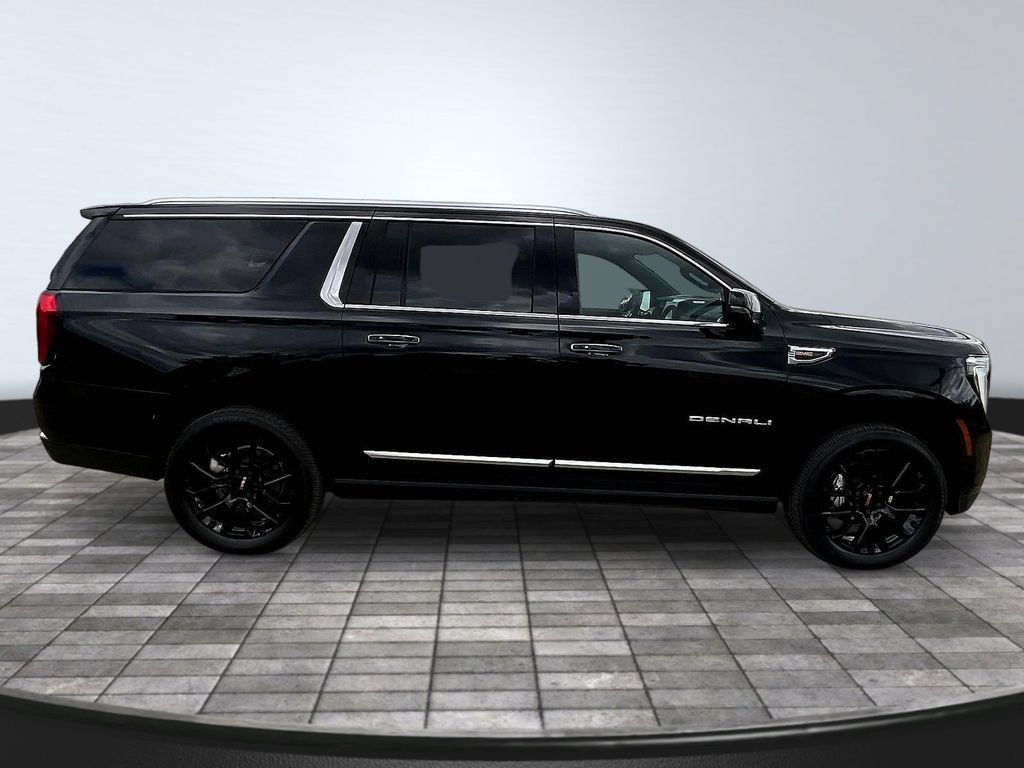 New 2026 GMC Yukon XL Denali w/ Sun & Power Step Package AWD/4WD image 17