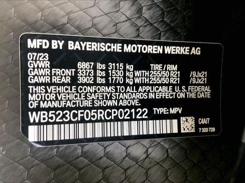Used 2024 BMW iX xDrive50 w/ Premium Package AWD/4WD image 36
