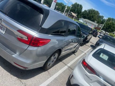 Used 2019 Honda Odyssey EX-L image 7