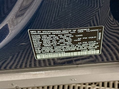 Used 2023 Volkswagen ID.4 Pro image 12