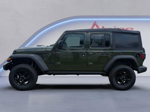Used 2021 Jeep Wrangler Unlimited Sport AWD/4WD image 2