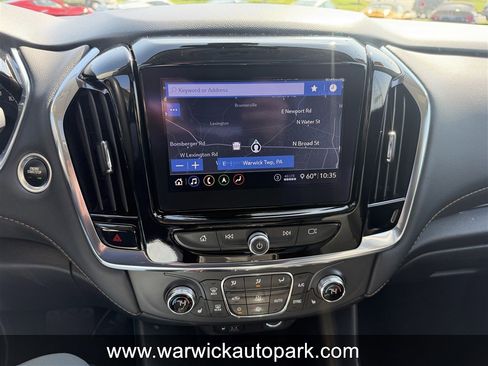 Used 2021 Chevrolet Traverse RS AWD/4WD image 8