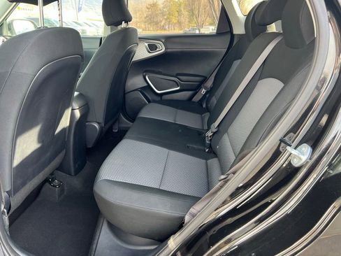 Used 2023 Kia Soul LX w/ Option Group 015 FWD image 26