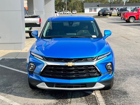 Used 2025 Chevrolet Blazer LT image 11