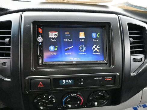 Used 2012 Toyota Tacoma 2WD Regular Cab image 16