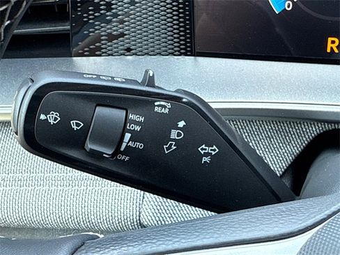 New 2025 Volkswagen Tiguan S image 42