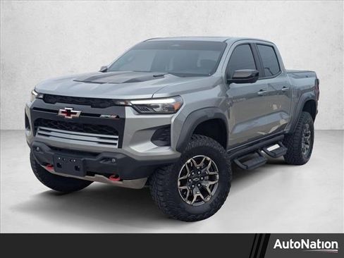 Used 2025 Chevrolet Colorado ZR2 w/ Technology Package image 1