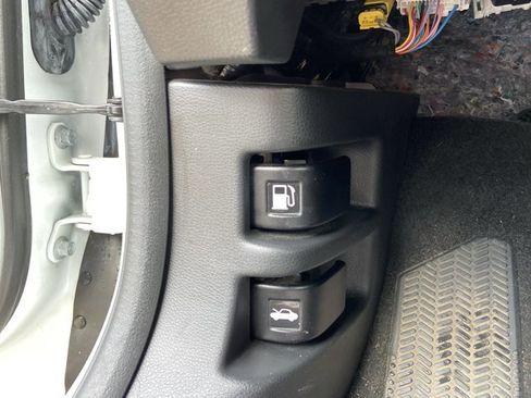Used 2021 Honda CR-V EX-L image 45