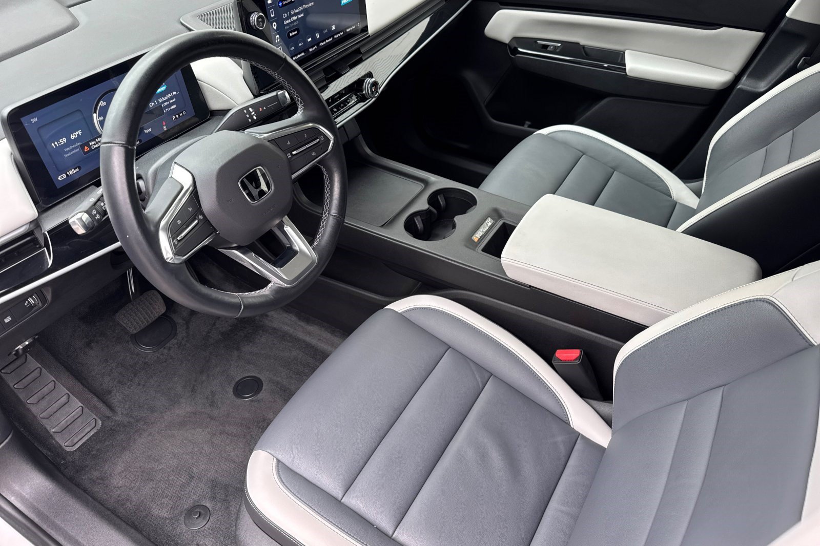 Certified 2024 Honda Prologue Touring image 4