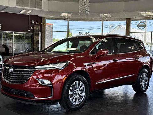 Used 2024 Buick Enclave Premium image 6