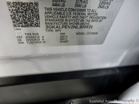 Used 2022 GMC Terrain SLT w/ Tech Package image 38