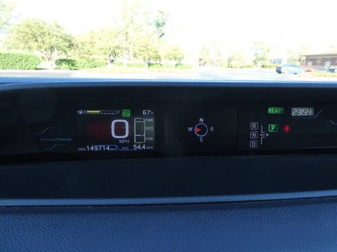 Used 2017 Toyota Prius Prime Plus FWD image 14