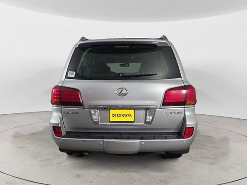 Used 2009 Lexus LX 570 4WD image 4