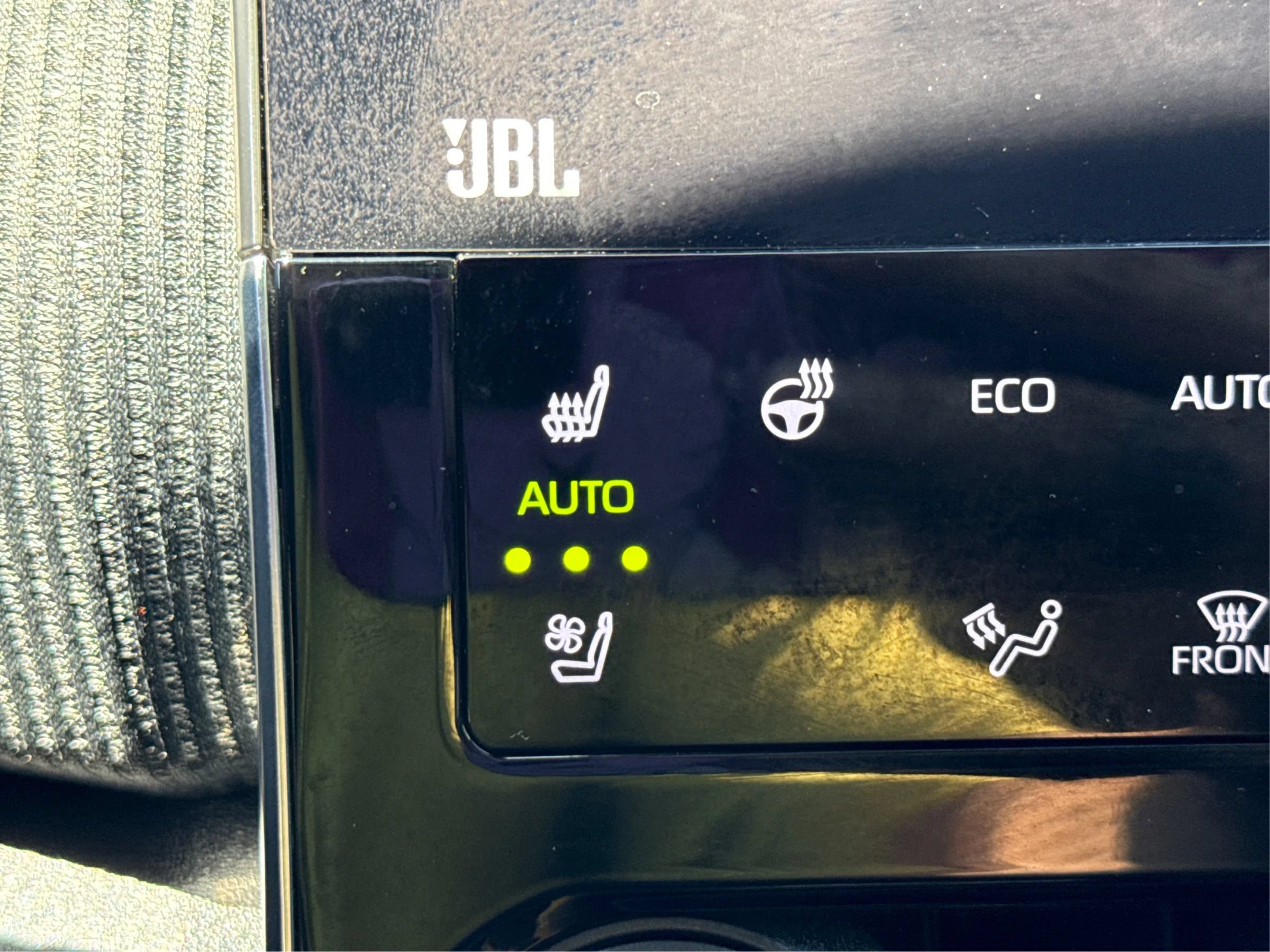 Used 2023 Toyota bZ4X AWD w/ Weather Package image 41