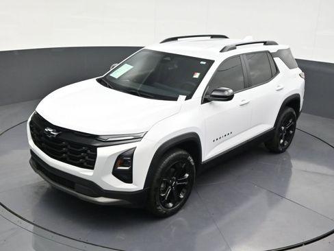 Used 2026 Chevrolet Equinox LT w/ Midnight Edition image 17