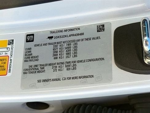 Used 2023 GMC Yukon Denali w/ Denali Reserve Package image 45