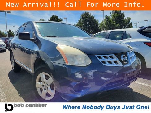 Used 2013 Nissan Rogue S AWD/4WD image 1