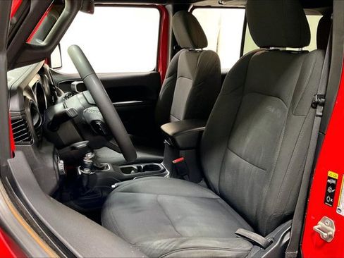 Used 2023 Jeep Wrangler Unlimited Sport AWD/4WD image 25