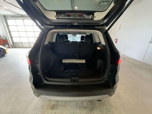 Used 2018 Ford Escape SEL image 22