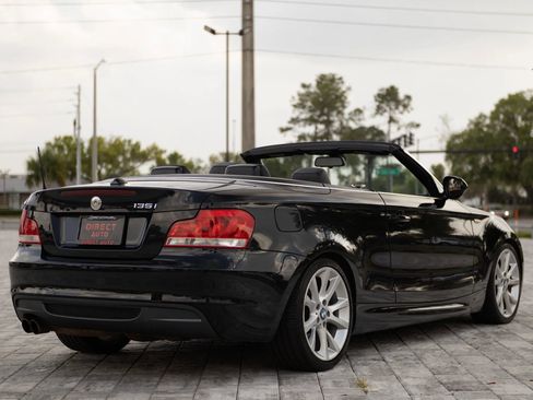 Used 2012 BMW 135i Convertible image 20