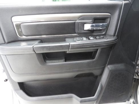 Used 2013 RAM 1500 Sport w/ Remote Start & Security Group RWD image 21
