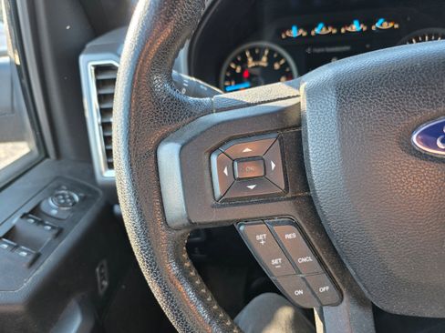 Used 2016 Ford F150 XLT w/ Equipment Group 302A Luxury image 17