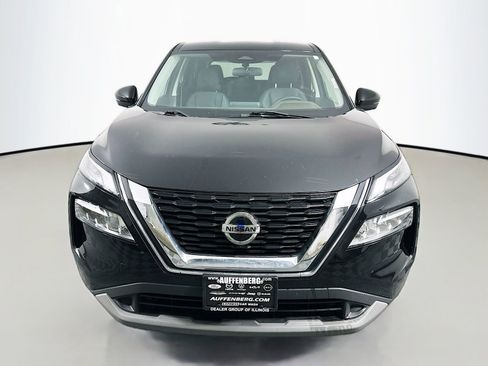 Used 2021 Nissan Rogue SV AWD/4WD image 2