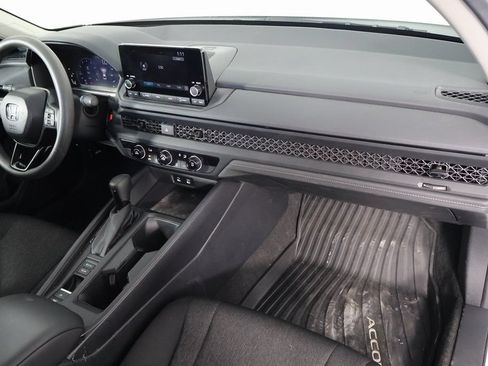 Used 2025 Honda Accord LX image 9