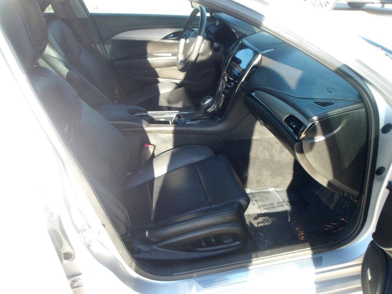 Used 2015 Cadillac ATS Luxury w/ Sun And Sound Package RWD image 10