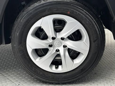 Used 2025 Toyota RAV4 LE FWD image 6