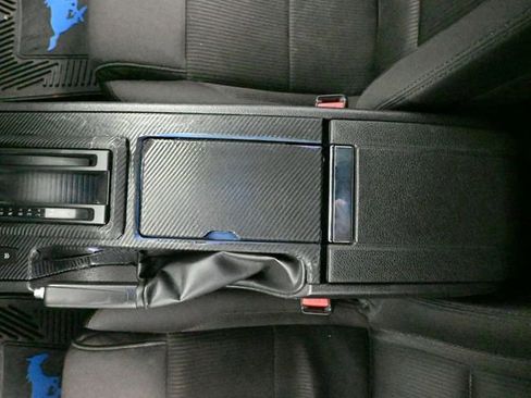 Used 2012 Ford Mustang Coupe image 31