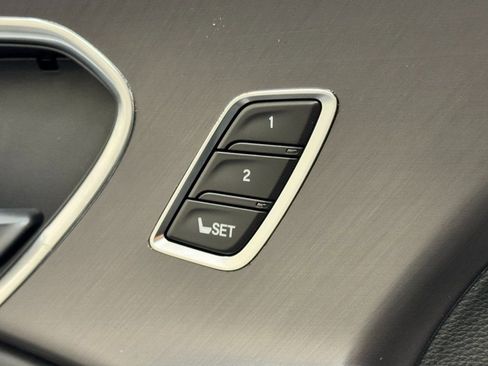 Used 2025 Acura RDX SH-AWD image 15