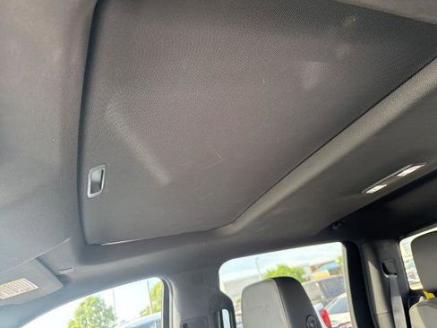 Used 2020 GMC Sierra 2500 AT4 w/ AT4 Premium Package AWD/4WD image 15