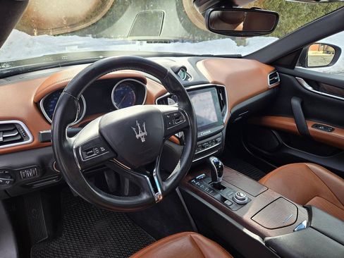 Used 2017 Maserati Ghibli S Q4 AWD/4WD image 25