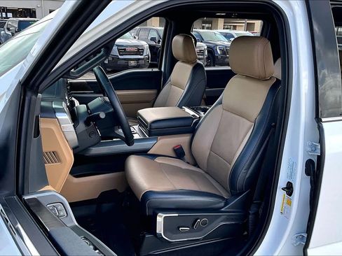 Used 2021 Ford F150 Lariat w/ Equipment Group 502A High image 8