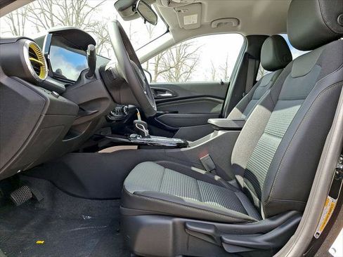 New 2026 Chevrolet Trax LT w/ Driver Confidence Package image 14