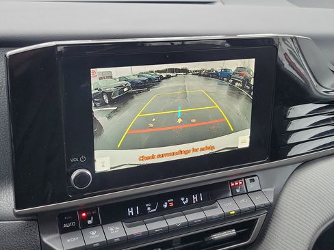 Certified 2025 Toyota Camry SE image 27