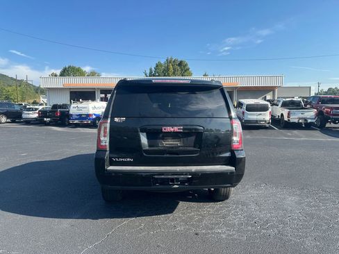 Used 2016 GMC Yukon SLT w/ Open Road Package image 6