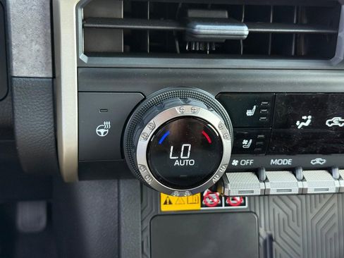 New 2025 Toyota Tacoma Trailhunter Hybrid Double Cab image 18