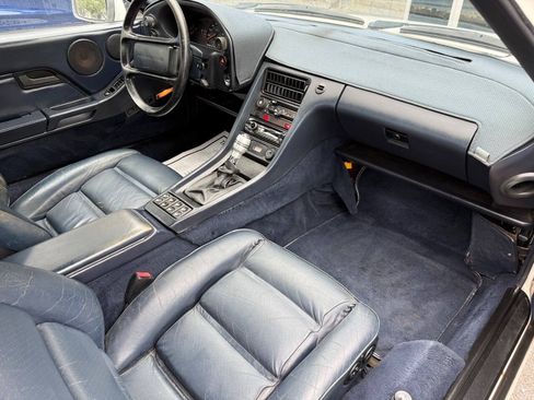 Used 1987 Porsche 928 S4 RWD image 18
